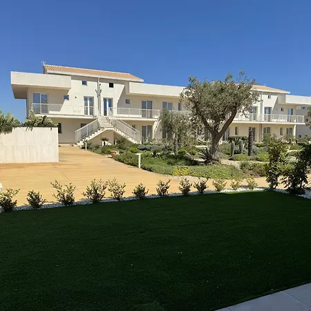 Marzagem - Casa Nuova Con Piscine Prázdninový dům