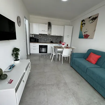 Marzagem - Casa Nuova Con Piscine Prázdninový dům