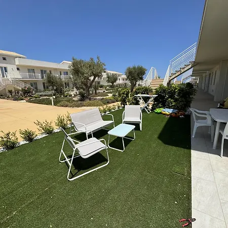 Marzagem - Casa Nuova Con Piscine
